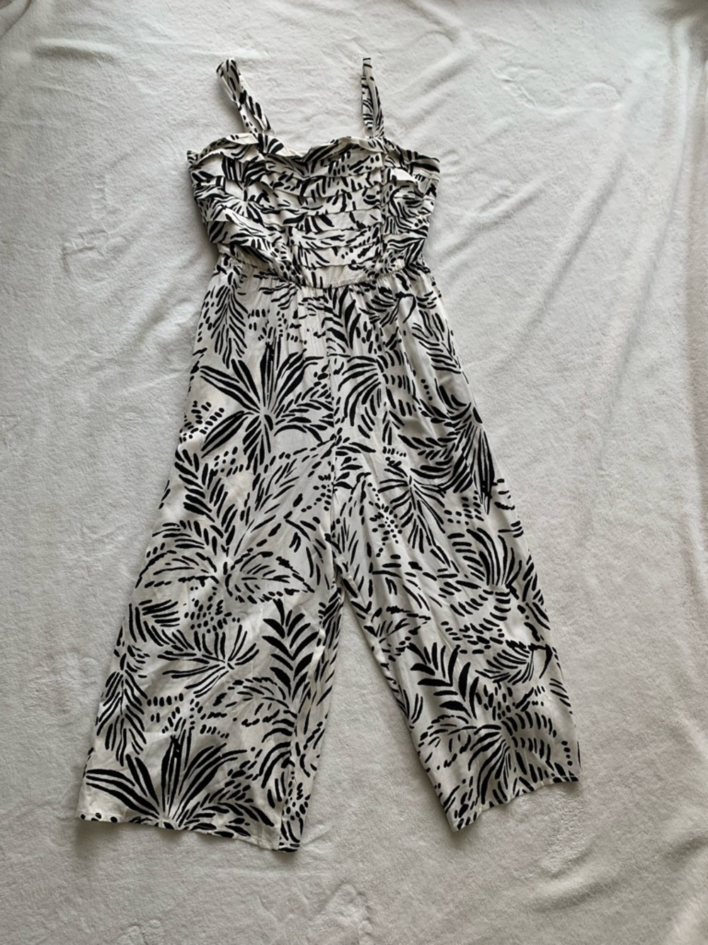 Luxology Black & White Printed Strap Jumpsuit - Picture 2 of 5